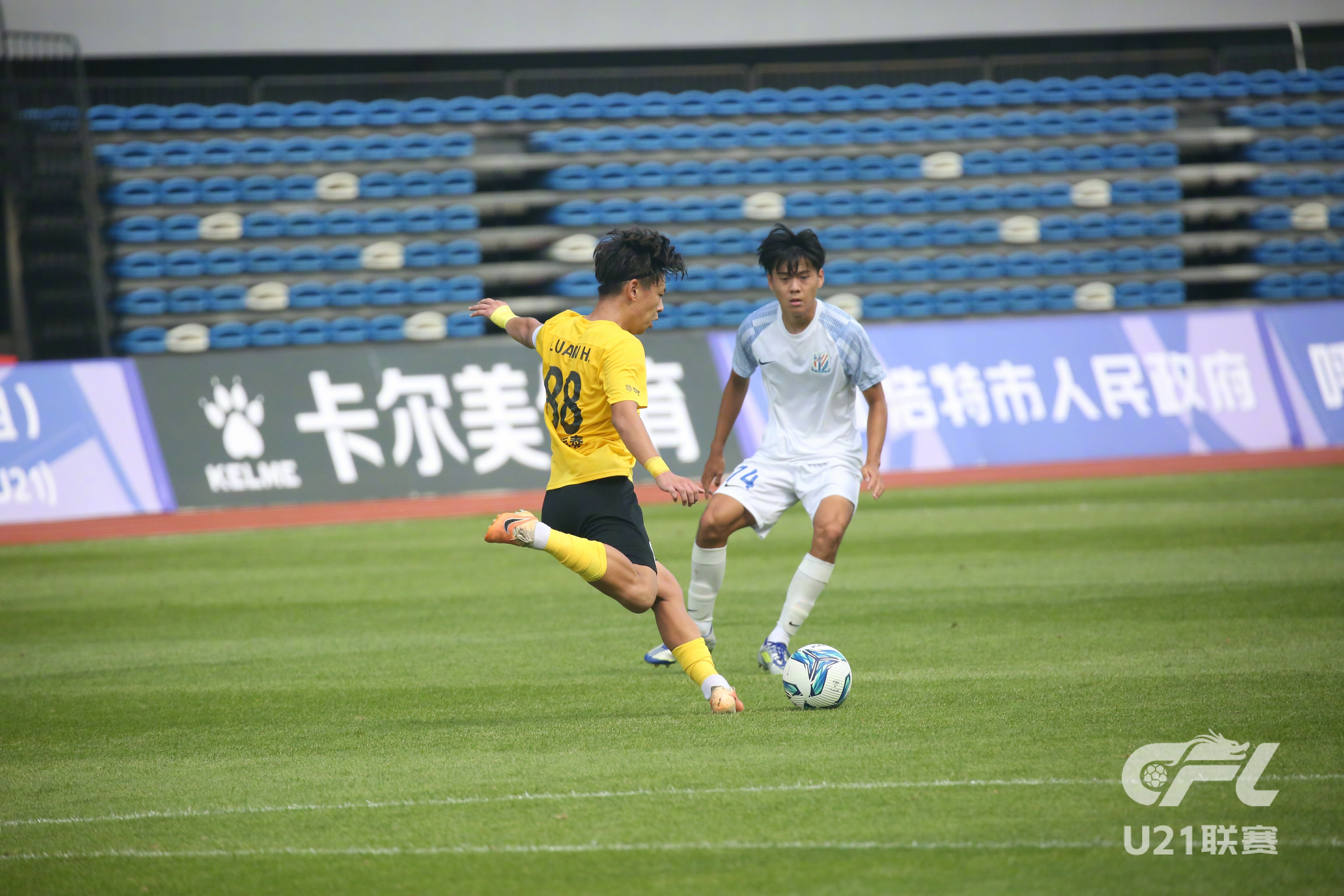 九游下载安装-足球比赛中一次漂亮的长传助攻助队获胜的是谁